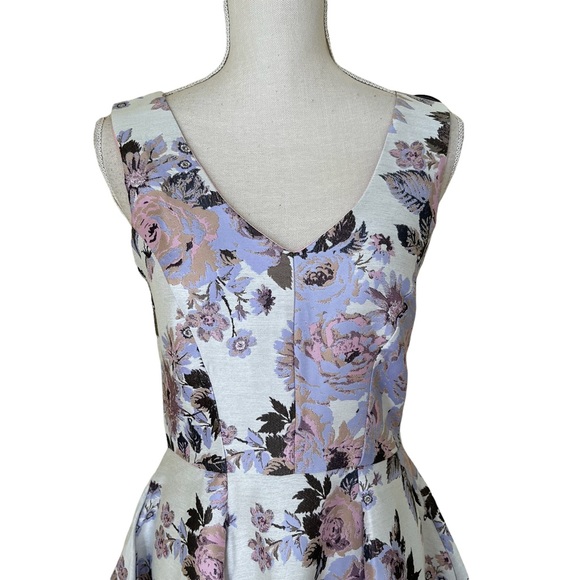 Closet London Cream Purple and Pink Floral Full Skirted Dress 4 - Picture 3 of 11